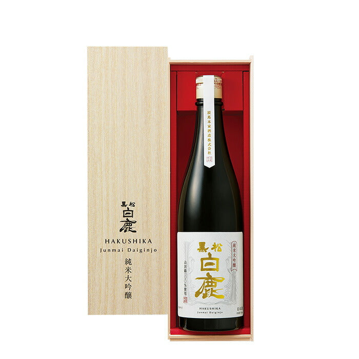 Kuromatsuhakushika Junmai Daiginjo 720ml bottle